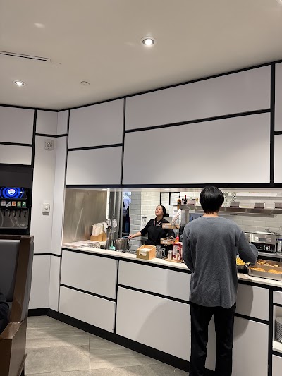 Plaza Premium Lounge (US Transborder) — Google photo 5
