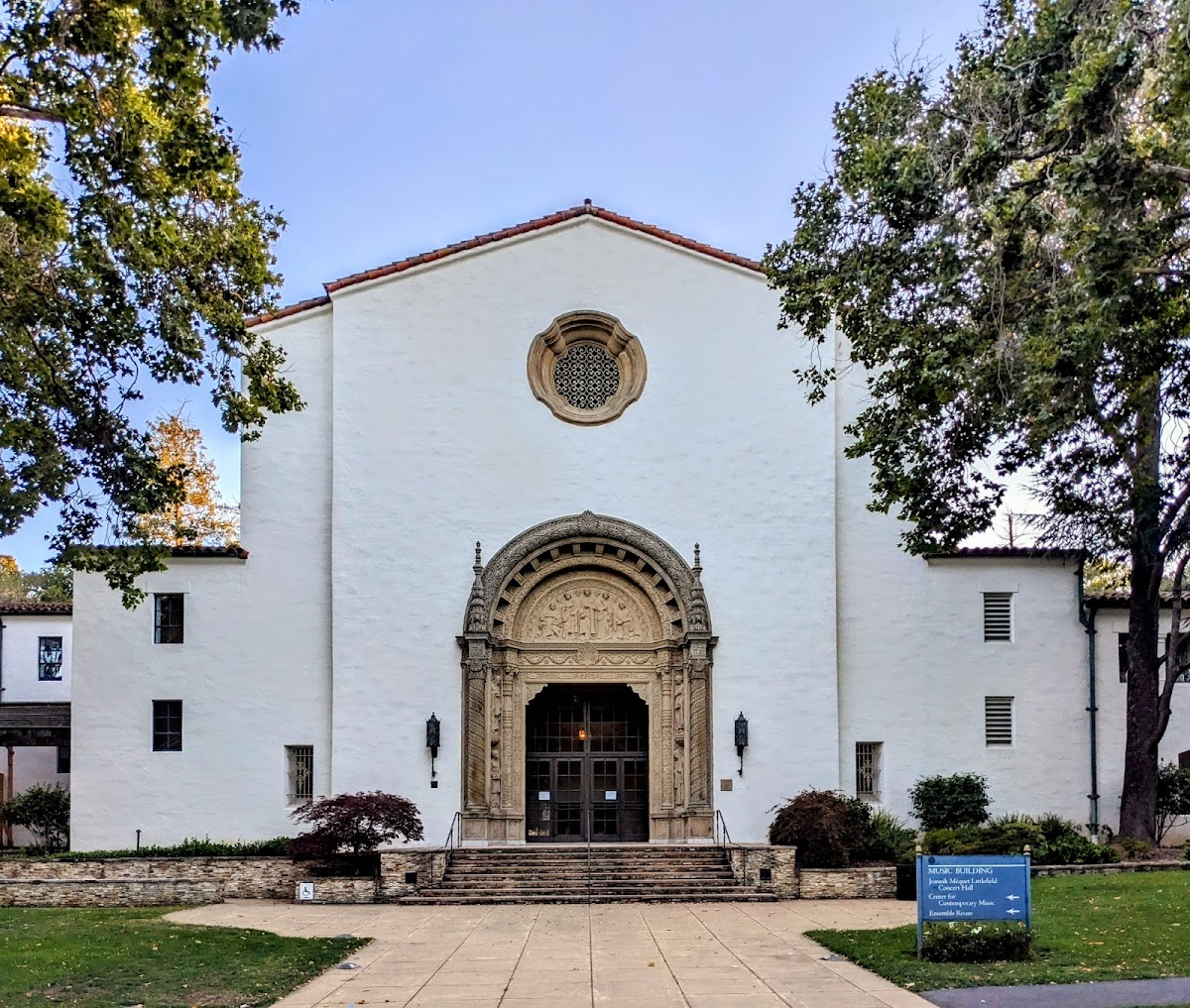 Jeannik Méquet Littlefield Concert Hall: Google Places image 1