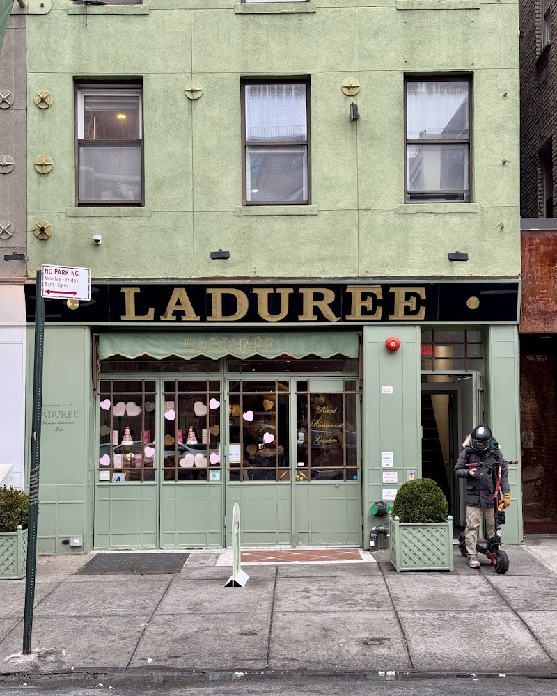Ladurée Soho photo 4