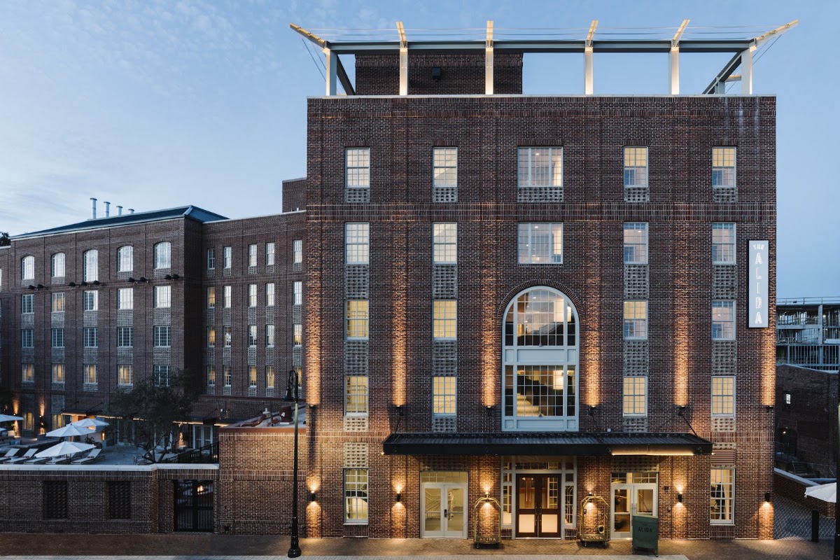 The Alida, Savannah, a Tribute Portfolio Hotel, dog-friendly hotel, photo 4