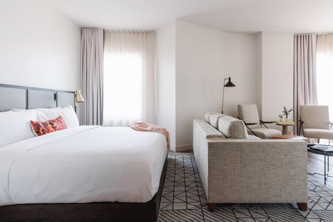 The Alida, Savannah, a Tribute Portfolio Hotel, dog-friendly hotel