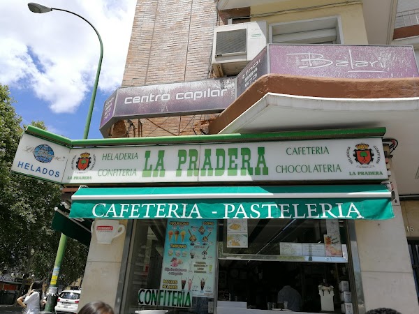 Cafetería Confitería Heladería La Pradera