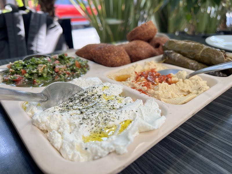 El Rey de la Comida Libanesa photo 2