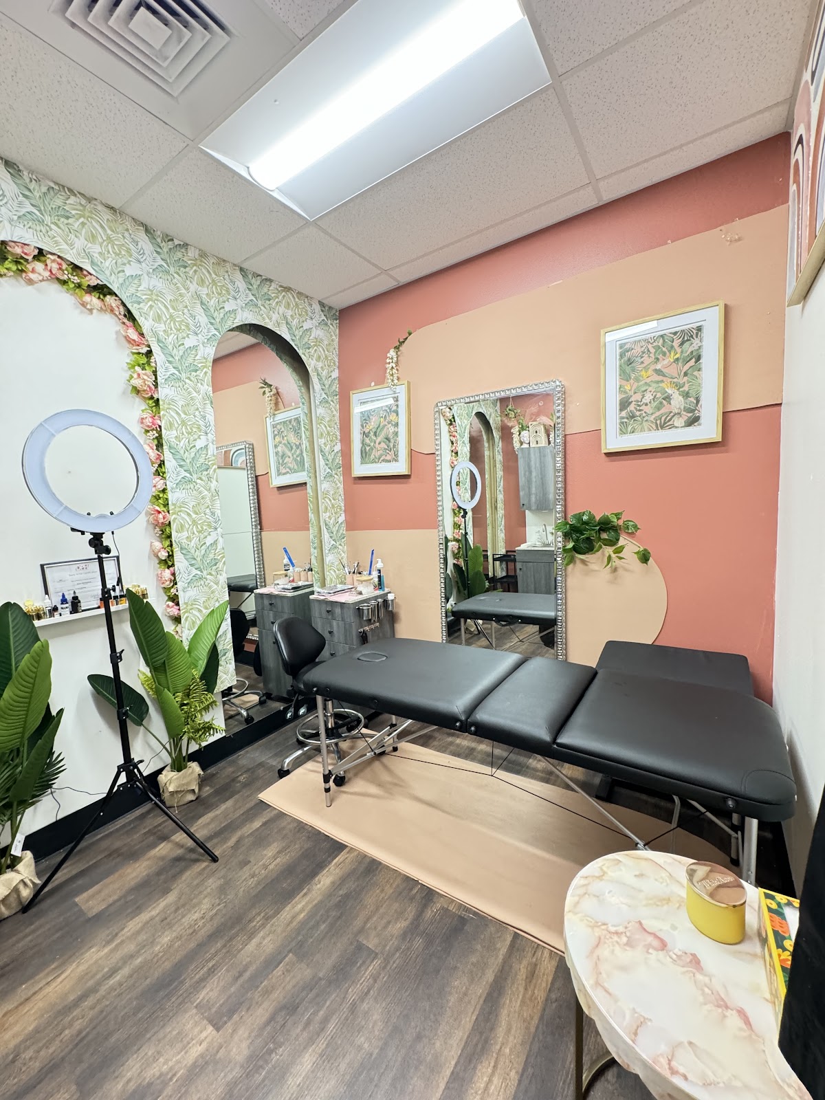 Ann Tatts — tattoo studio near Sandy Springs
