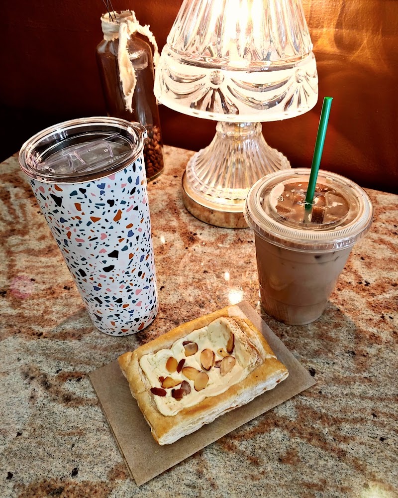 Crooked Branch Coffeehouse photo 2