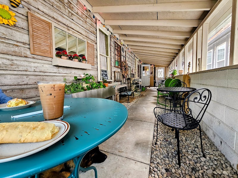 Crooked Branch Coffeehouse photo 1