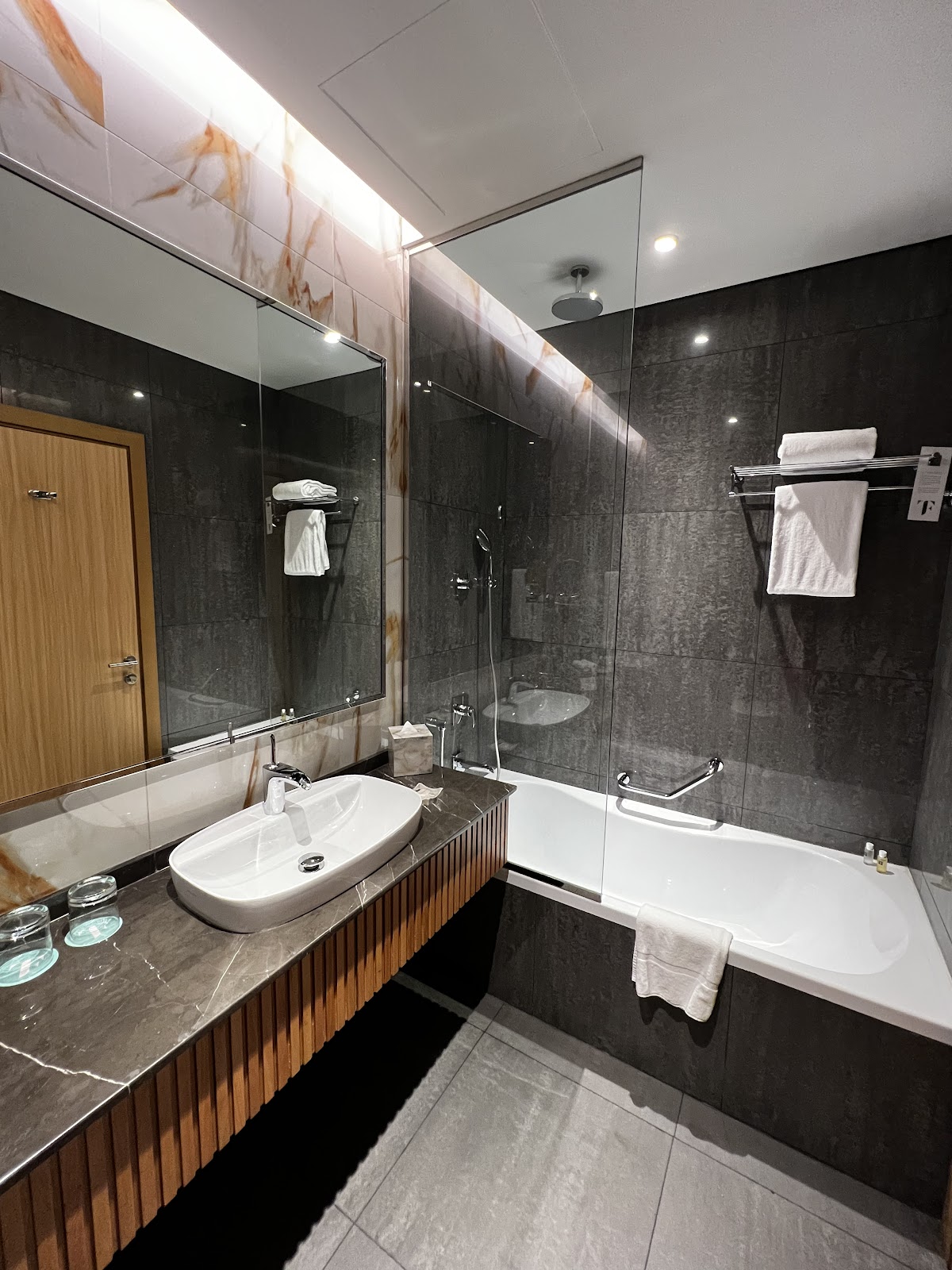 The First Collection Business Bay, Dubai, a Tribute Portfolio Hotel 4