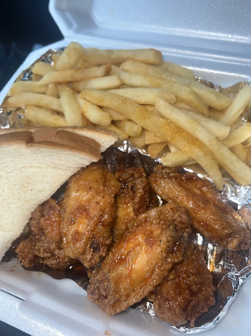 Brewster's 2 Café photo 4