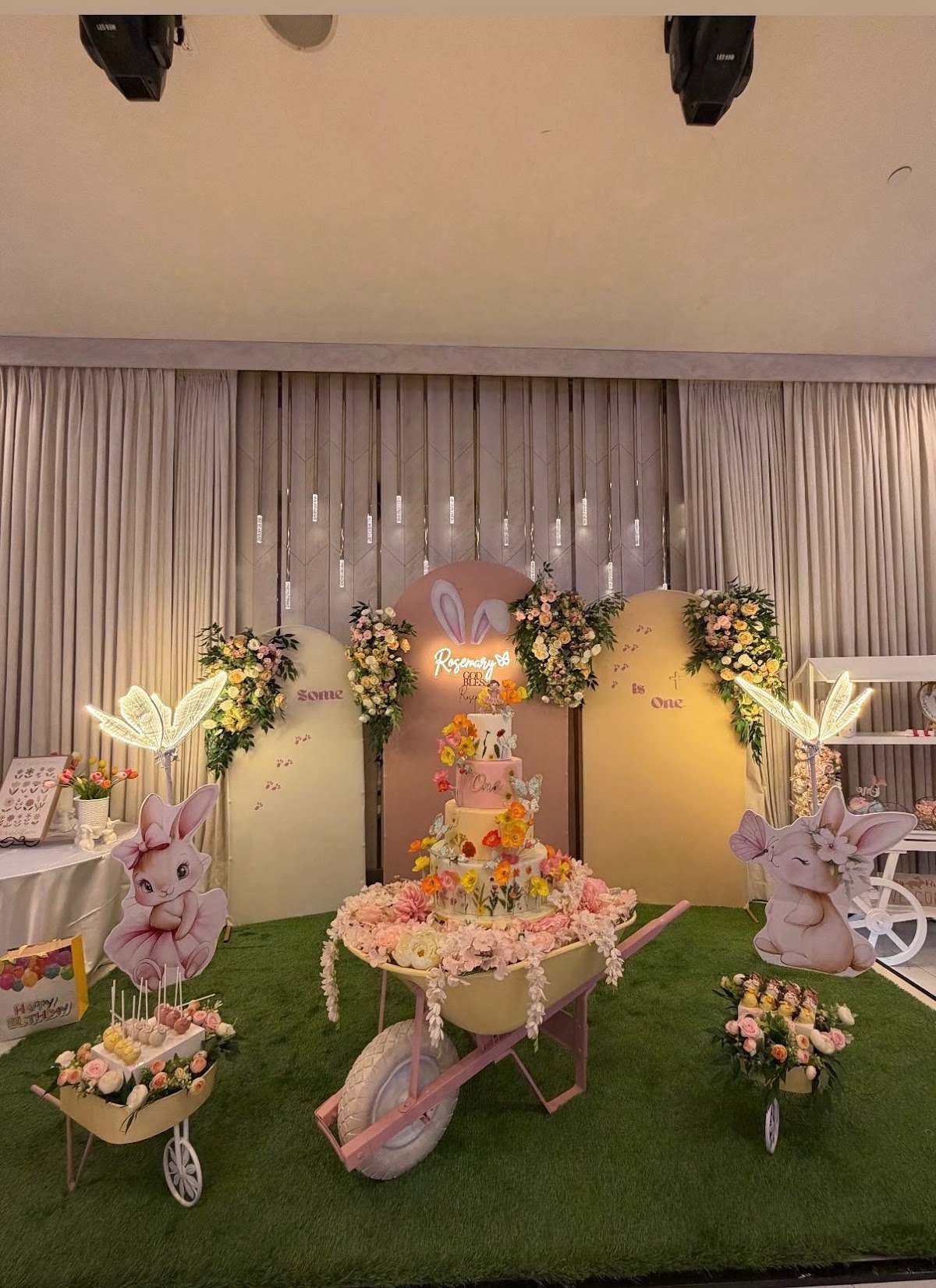 Roobina's Cake: Google Places image 5