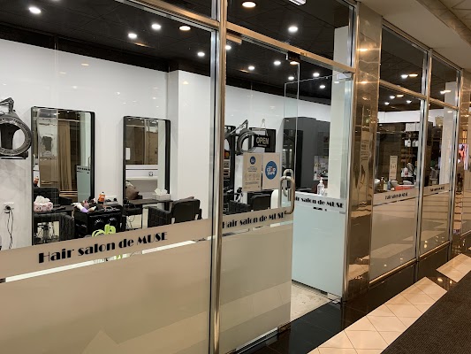 Hair Salon de Muse by Tina