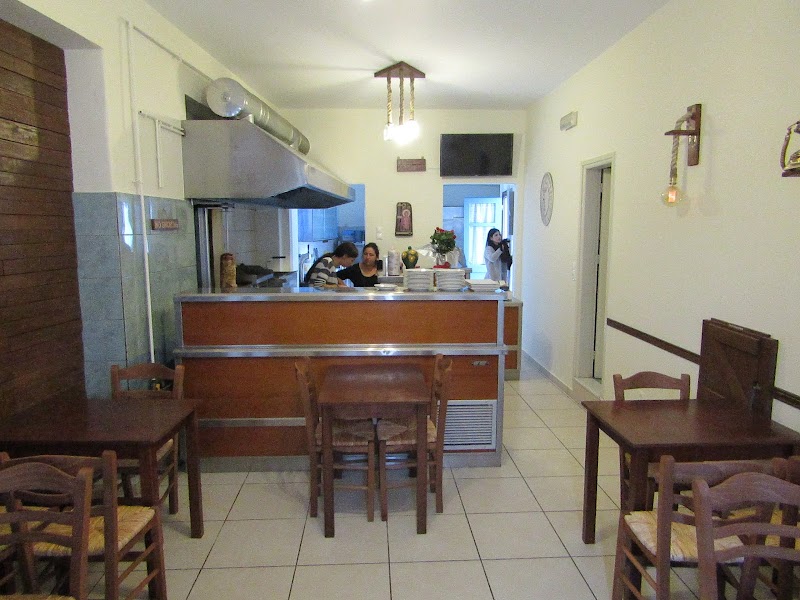 το παλιό τηλεφωνείο