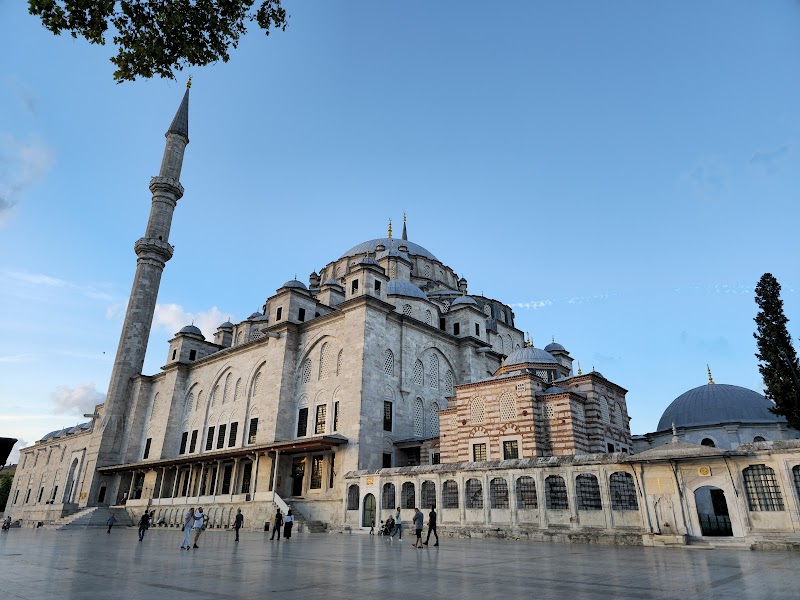 Fatih Mosque photo 2