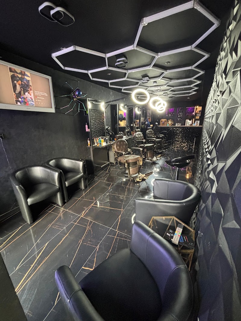 VEGAS BARBER SHOP — photo 2