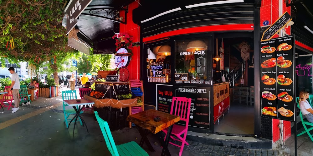 By Uluç Reis- Smash Burgers | Since 2009 fotoğraf 1
