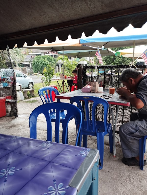 Sarapan Pagi Roti Canai ,Nasi Lemak Viral “Kakmah - Photo 1