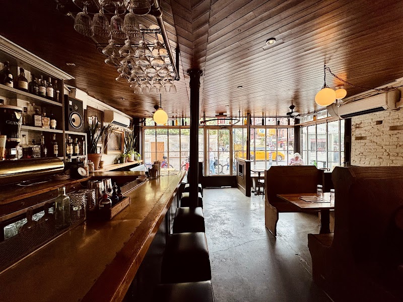 The Lions Bar & Grill photo 1