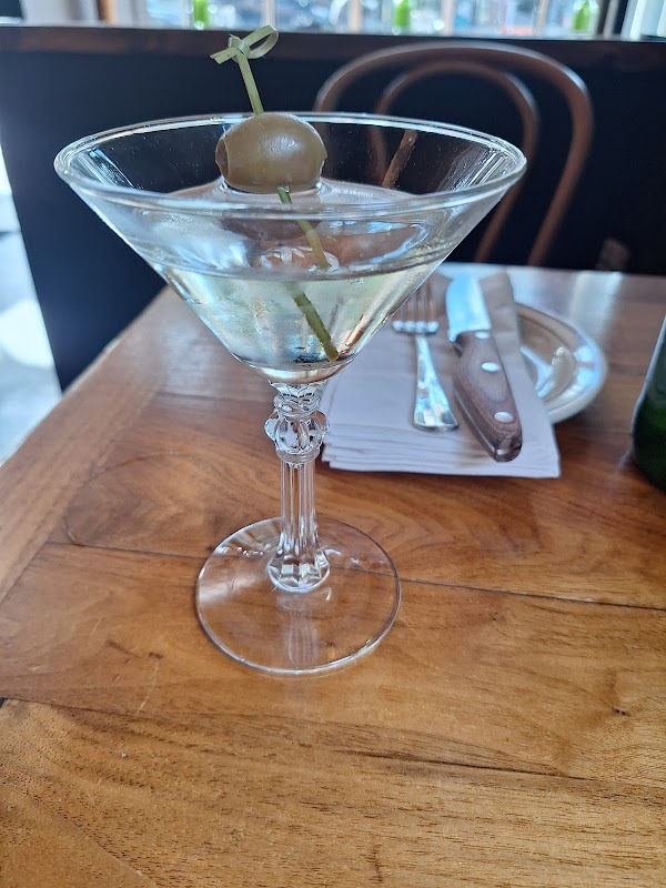 The Lions Bar & Grill photo 6