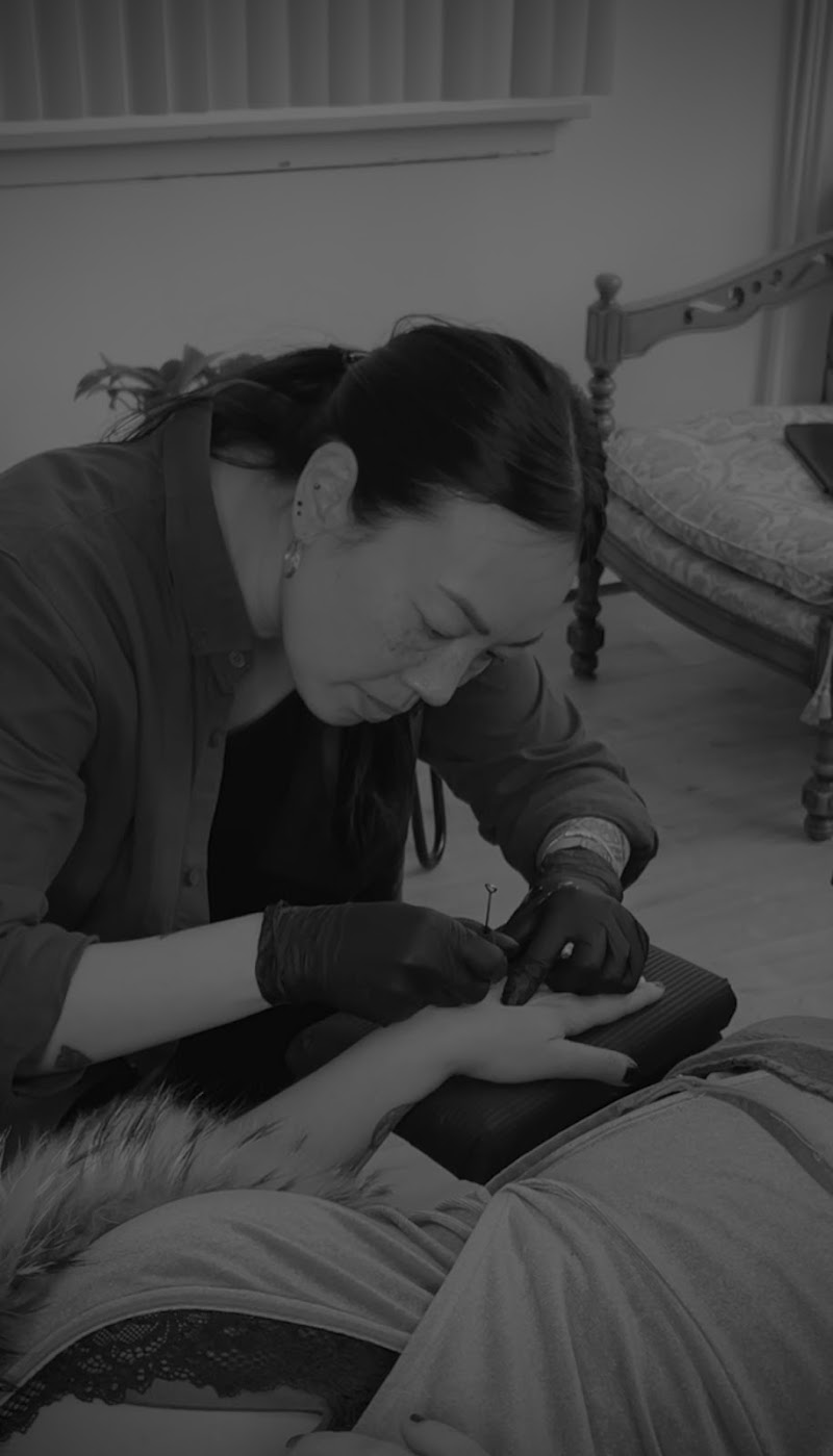 Mei Ying Azar | Intuitive & ceremonial tattoo