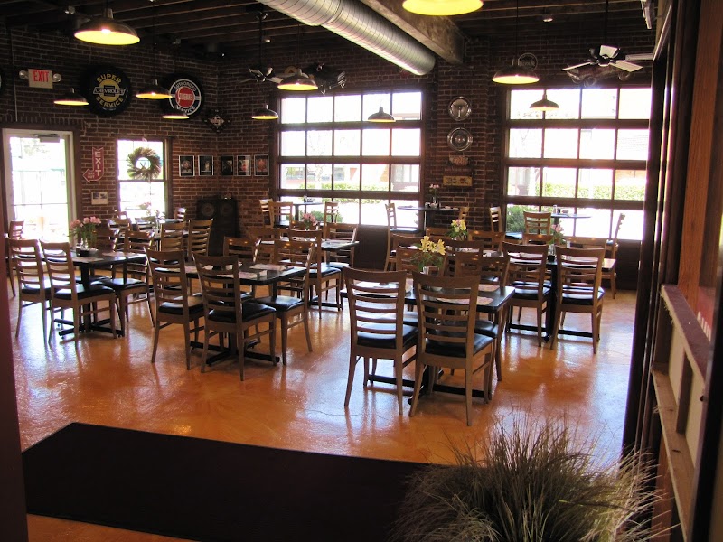 6th Street Filling Station photo 1