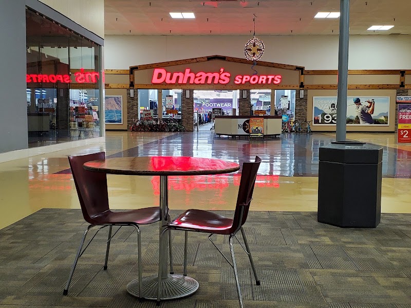 Dunham's Sports #9070 photo