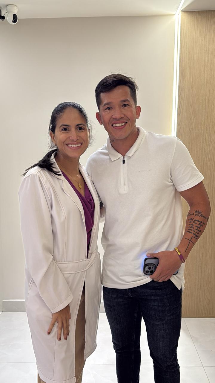 Dra Aretuza Costa - Alinhadores invisiveis - Invisalign - Aparelho Ortodontico - Extração sisos - foto 5