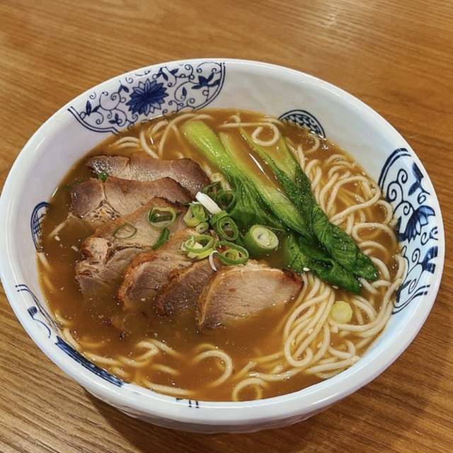 iDumplings Asian Food & Dragon Bar photo 2