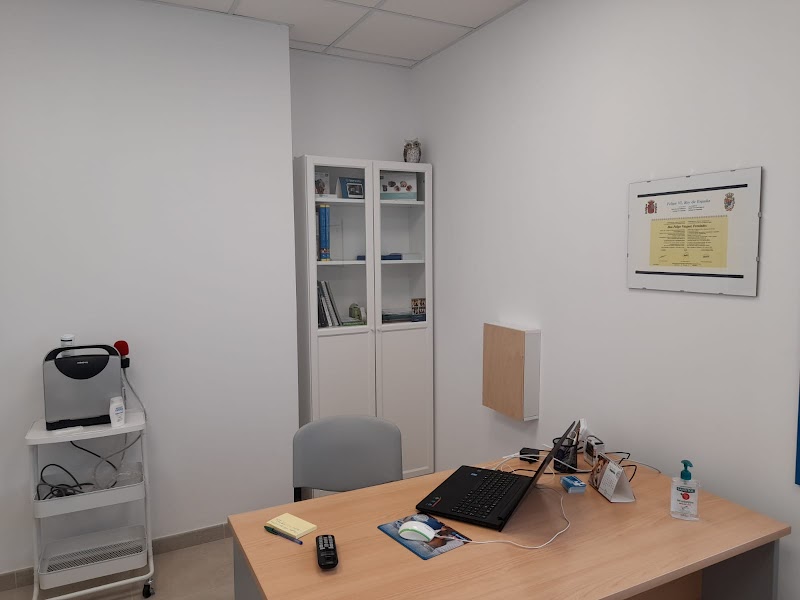 Centro Veterinario Esteiro photo 3