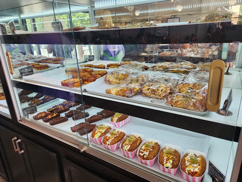 Confections Bakery & Cafe - Suwanee photo 4