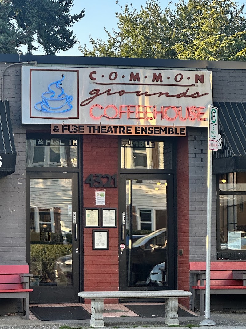 Common Grounds Coffeehouse photo 4