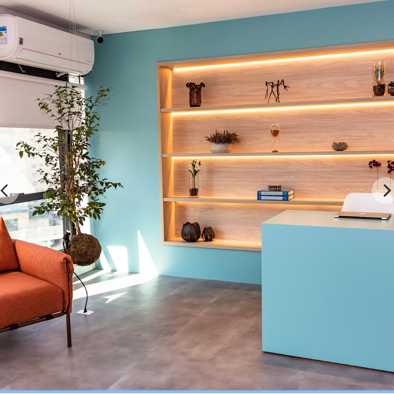 Dra Erika de Paula - foto 2