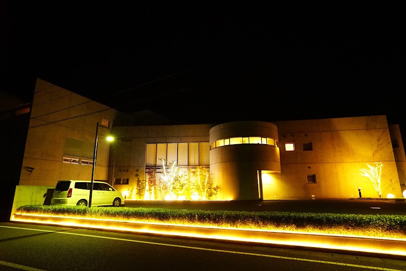 白水レディースクリニックの外観