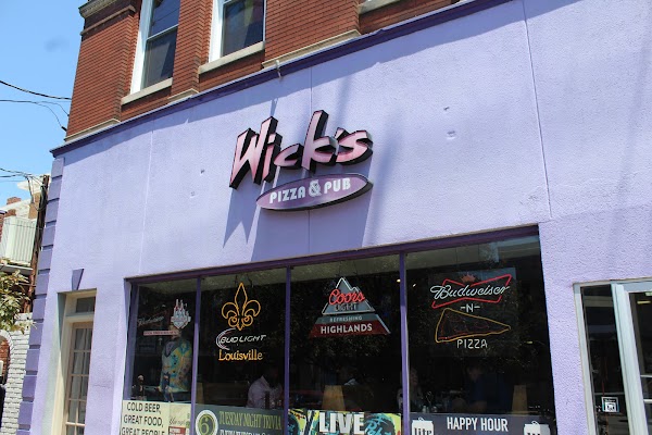 Photo by Samuel Evans