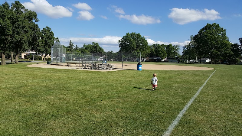 Lombard Park District - Madison Meadow photo 5