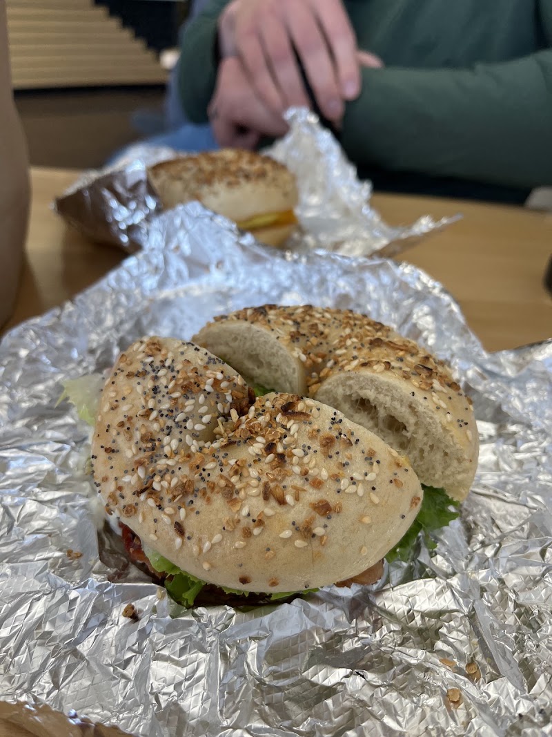 Mort's Bagels photo 2