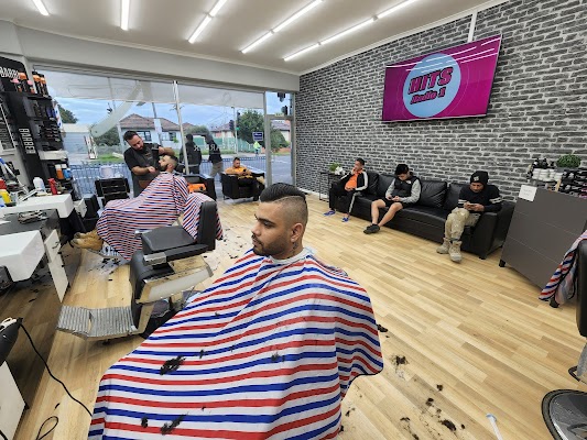 Fredi’s Barber Shop photo 2