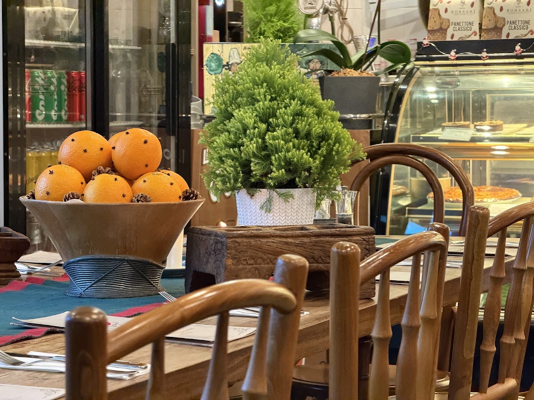 Choupinette (Napier Fringe / Bukit Timah)