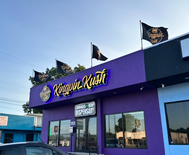 Video tour of Kingpin Kush retail environment