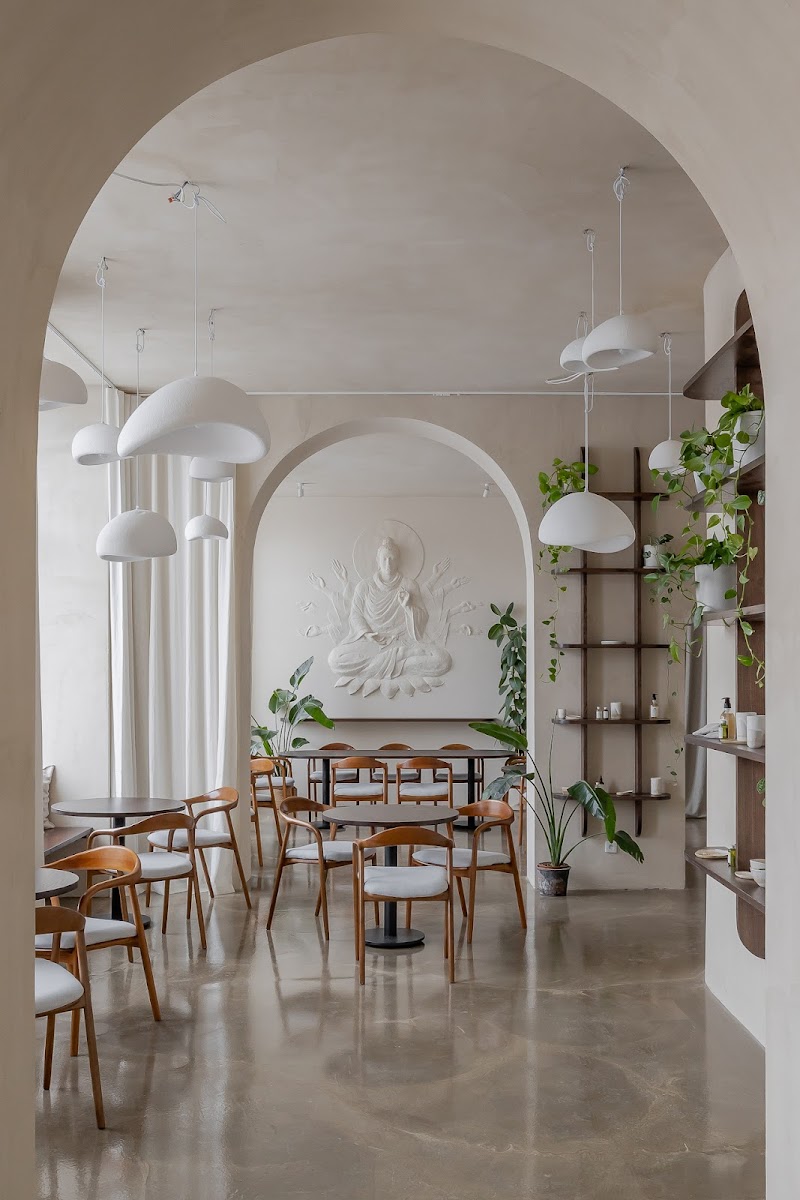 Auro Studio - Exclusive Yoga & Café in Krakow