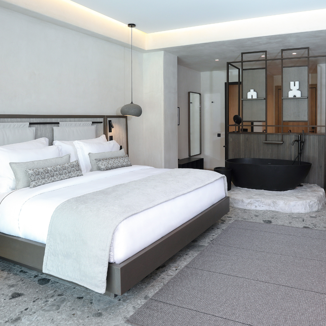 Aeonic Suites & Spa — 3