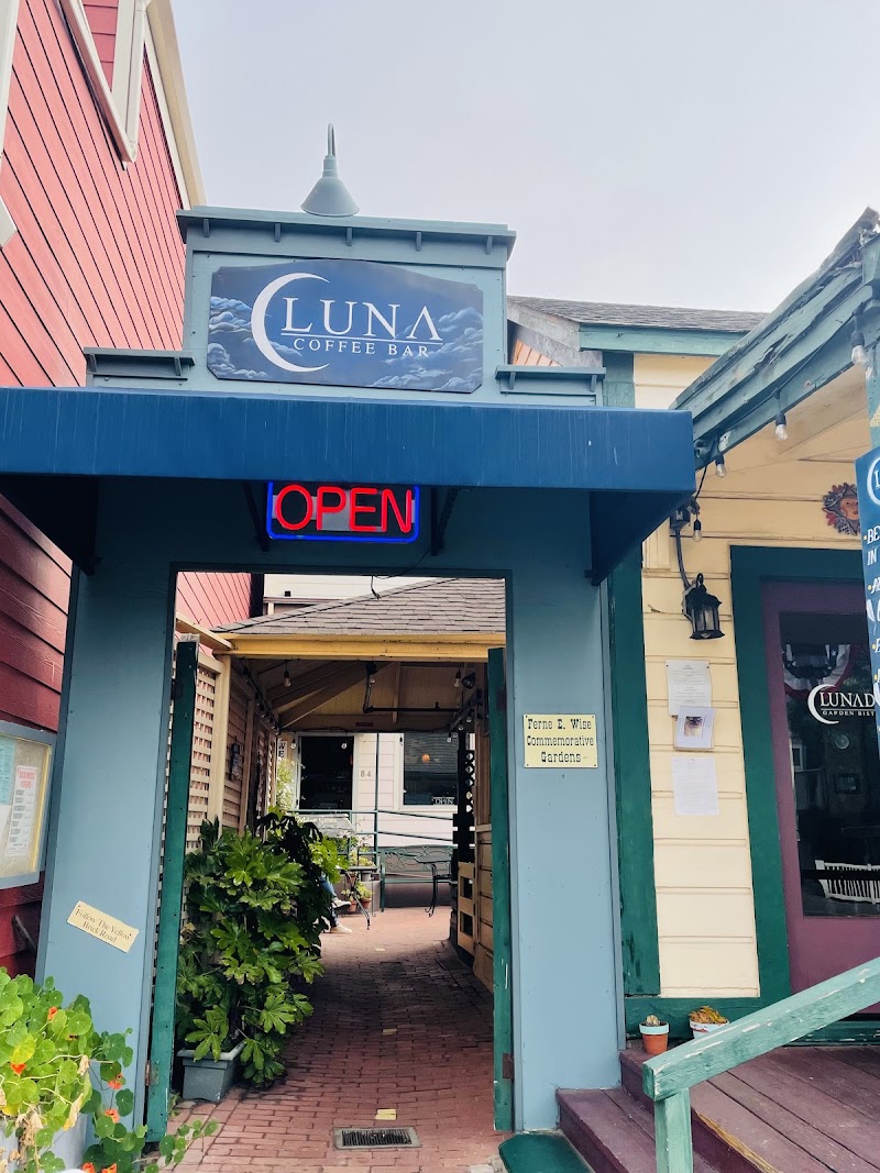 Luna Coffee Bar photo 1