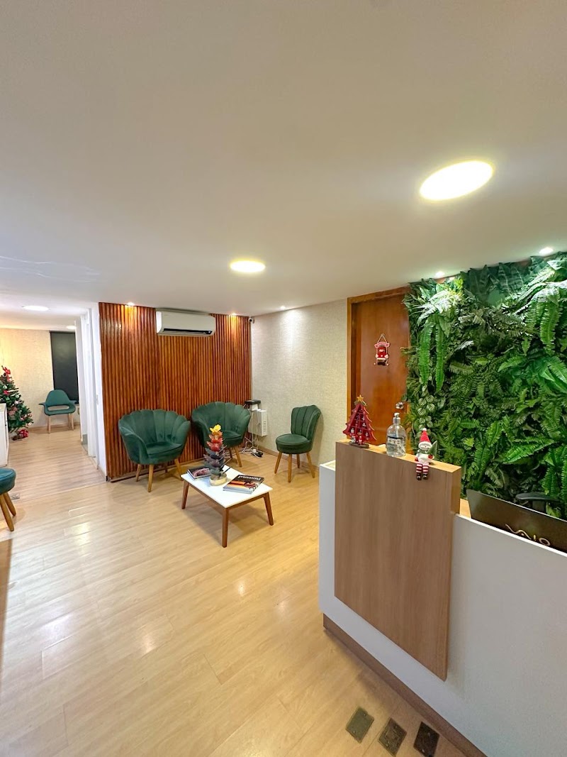 Dra. Regla Odontologia Estética | Restauração Dental - foto 4