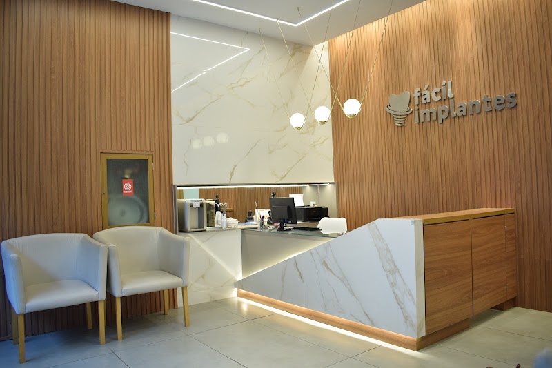 Fácil Implantes - Freguesia