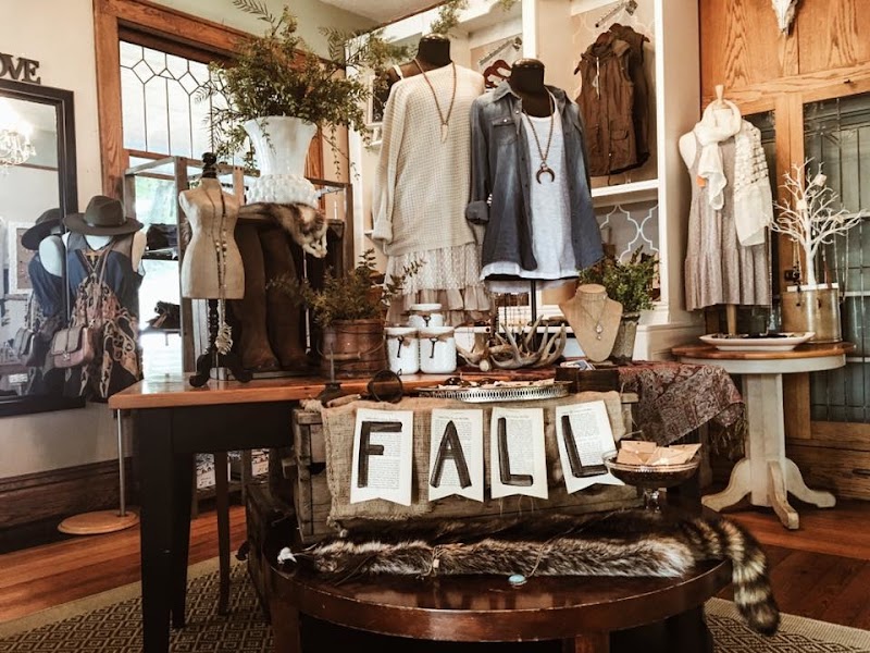 The Blonde Robin photo 3