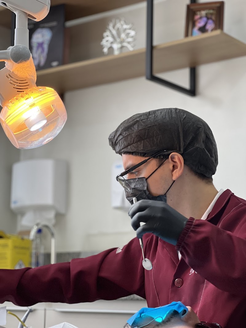 Dr. Anderson Costa - foto 2