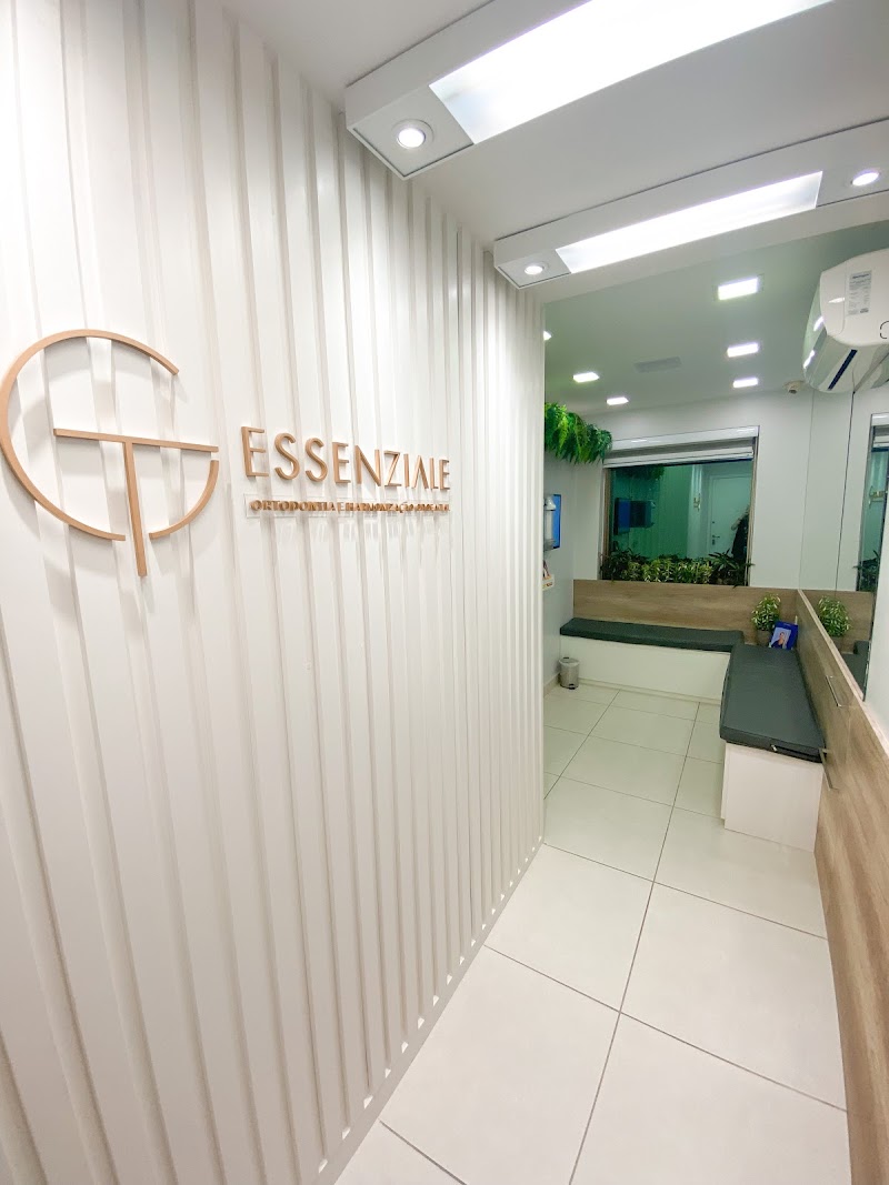 Dra. Tamiris Glaychman • Ortodontia | Clareamento dental | Botox l - Freguesia de Jacarepaguá - foto 3