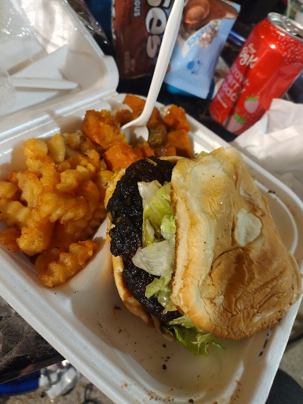 Photo by Dawn Oakleaf