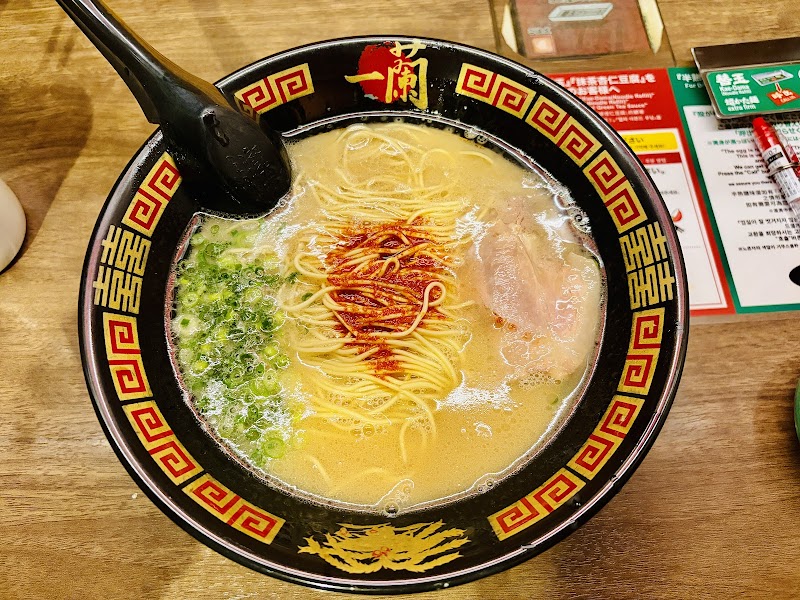 一蘭 三宮店 写真2