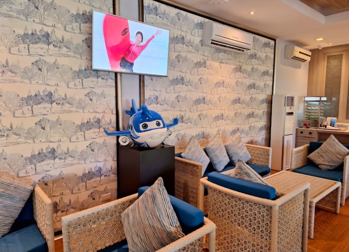 Bangkok Airways Blue Ribbon Lounge - Photo 3