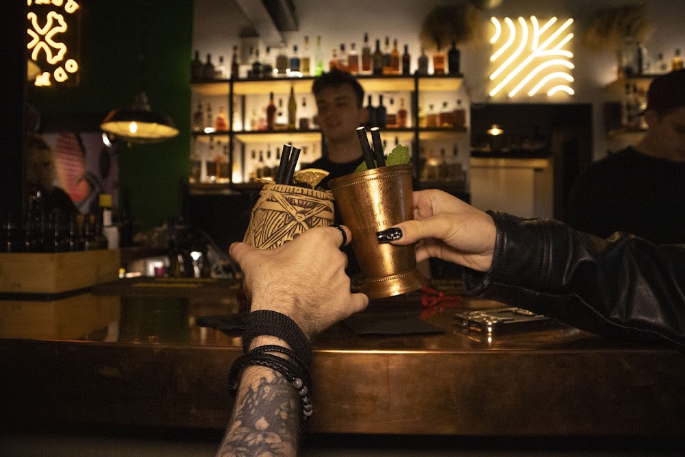 Trzcina cocktail bar fotoğraf 1