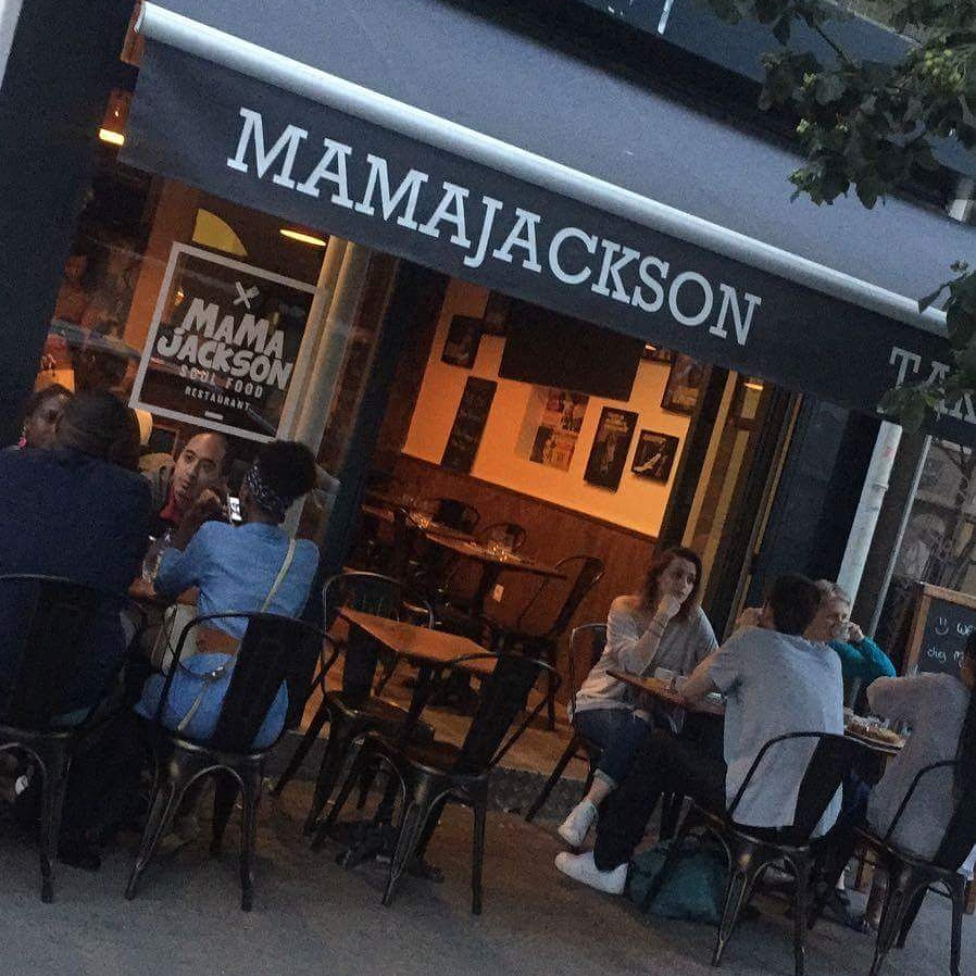 Mama Jackson, vue extérieure